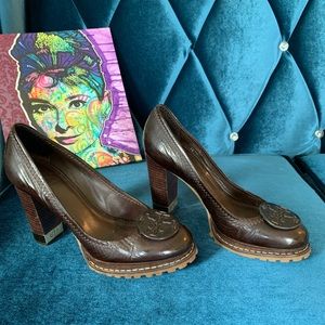 Chunky traction sole heels